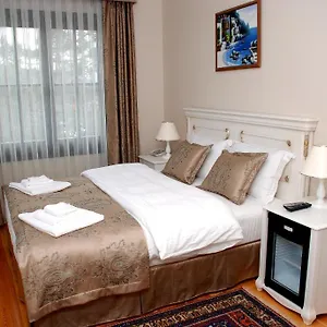 Otel Huseyin Bey ***